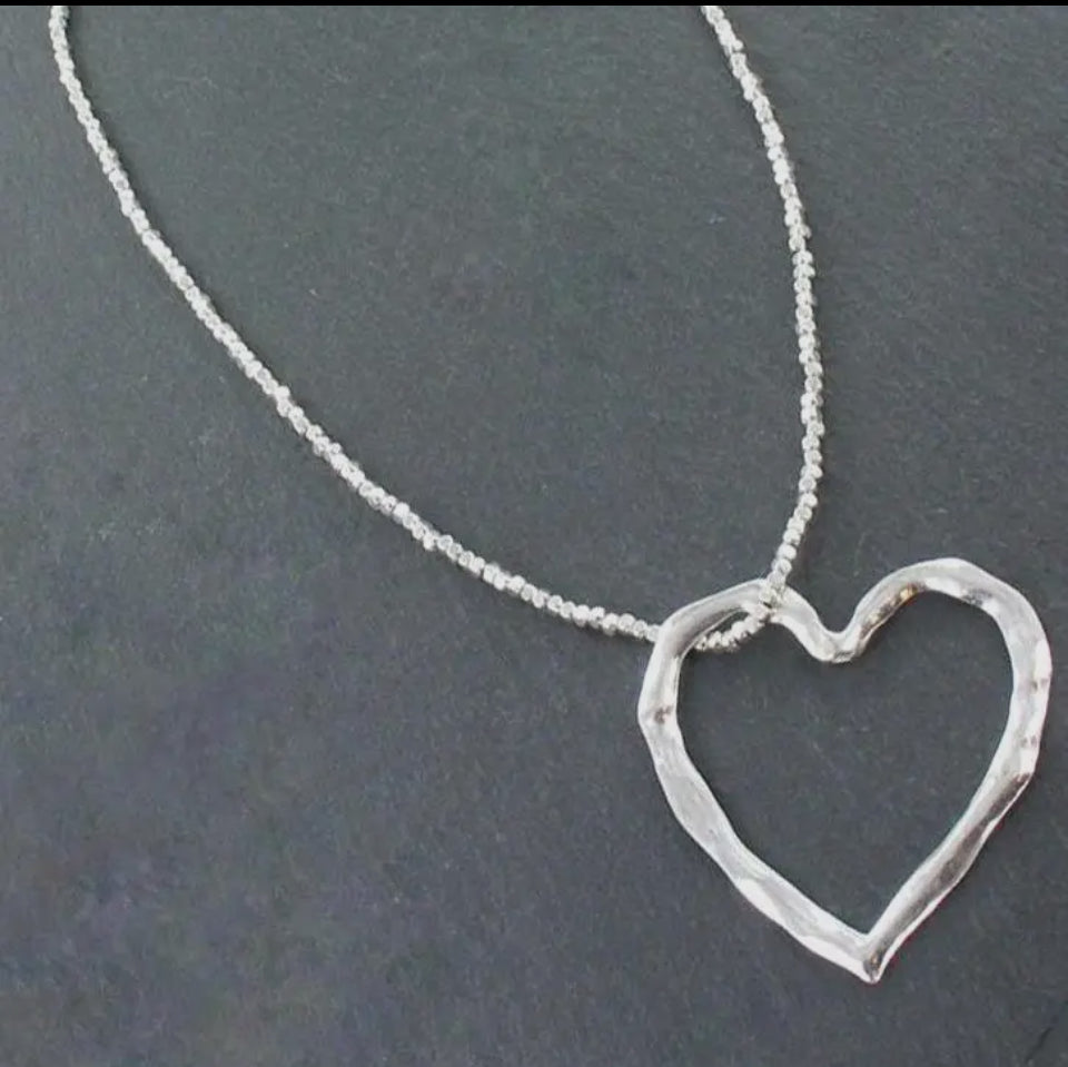 Collier cœur argenté