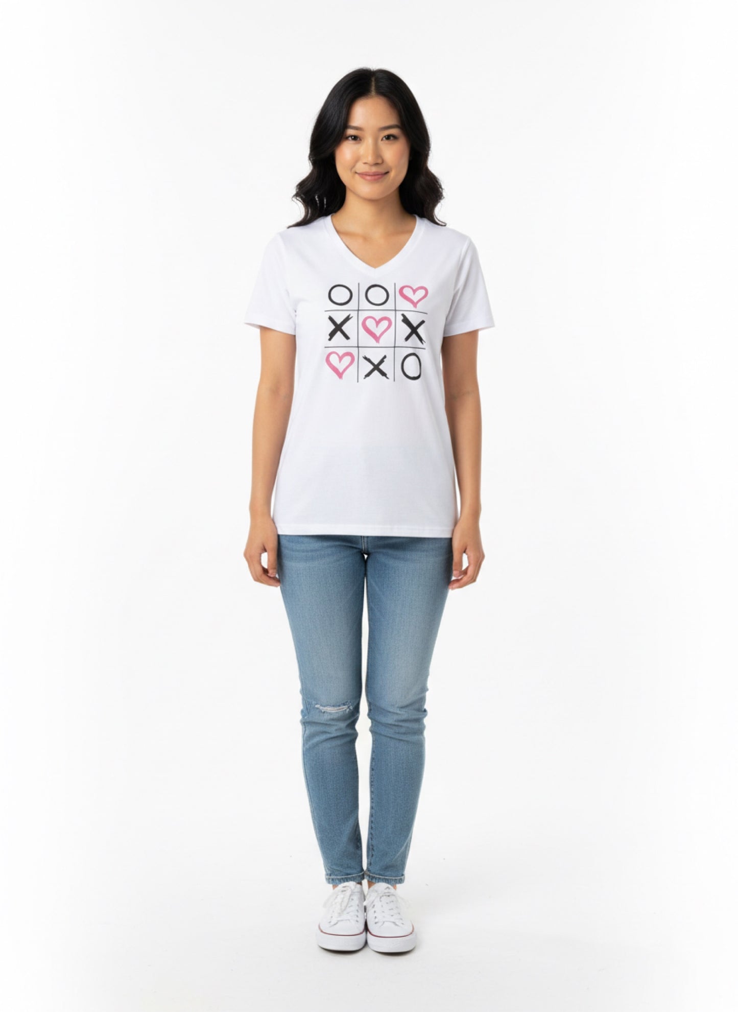 Chandail blanc col en V – L’amour gagnant